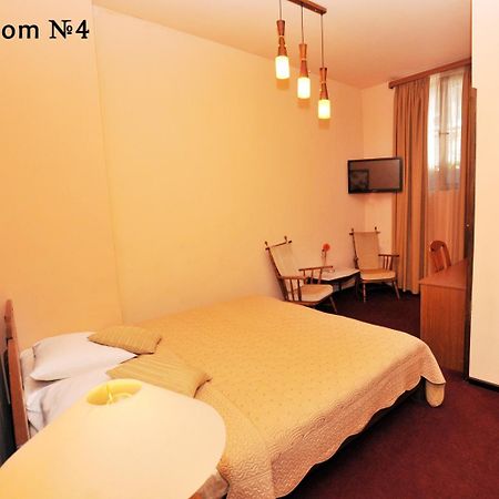 Hotel Diplomat Tbilissi Extérieur photo